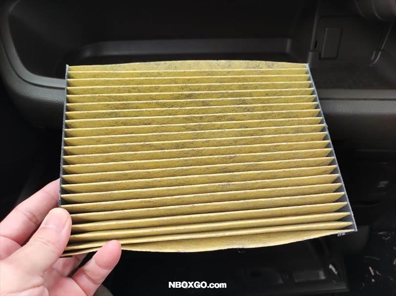 【簡単】N-BOX(JF3)のエアコンフィルター交換方法|値段・費用はいくら?